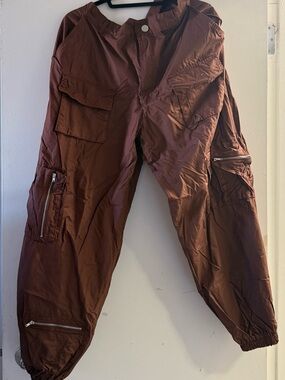 Women’s Brown Cargo Jumpsuit-Style Pants with Utility Pockets